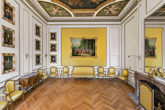 Picture: Nymphenburg Palace, Bedchamber