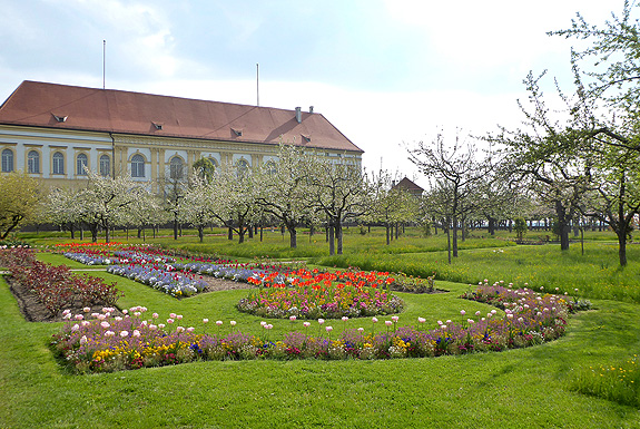 Link zu Schloss und Hofgarten Dachau